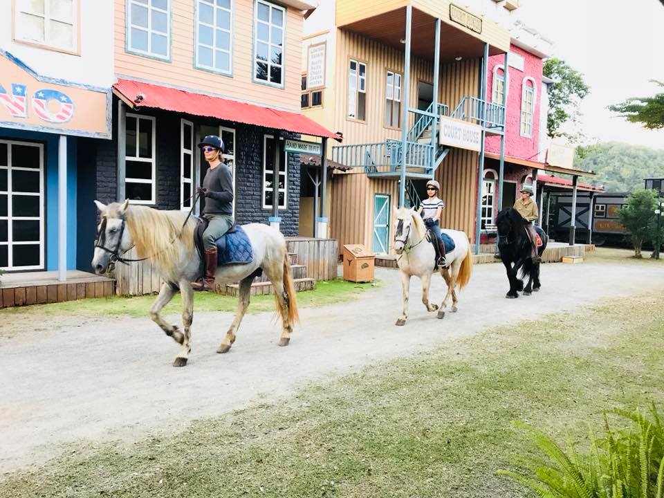 Horse-Riding-Thailand-Bangkok-Khaoyai